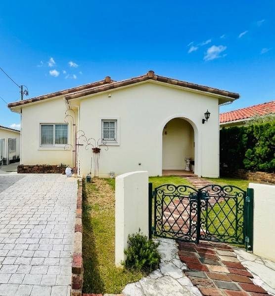 3LDK Single-Story House for Sale in Yomitan Village, Okinawa - Thumbnail 2