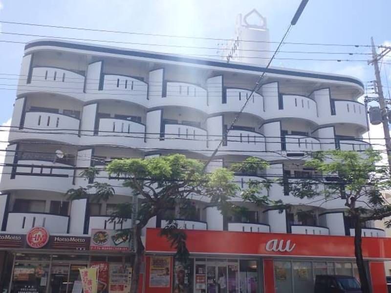1R Apartment for Rent in Kunbaru, Naha City, Okinawa - Thumbnail 2