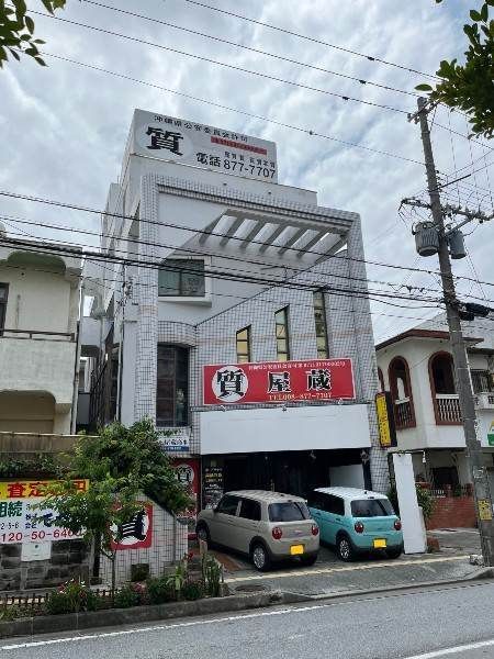 Urasoe Izu 4F Office with Views - Rent 70,000 JPY - Image 1