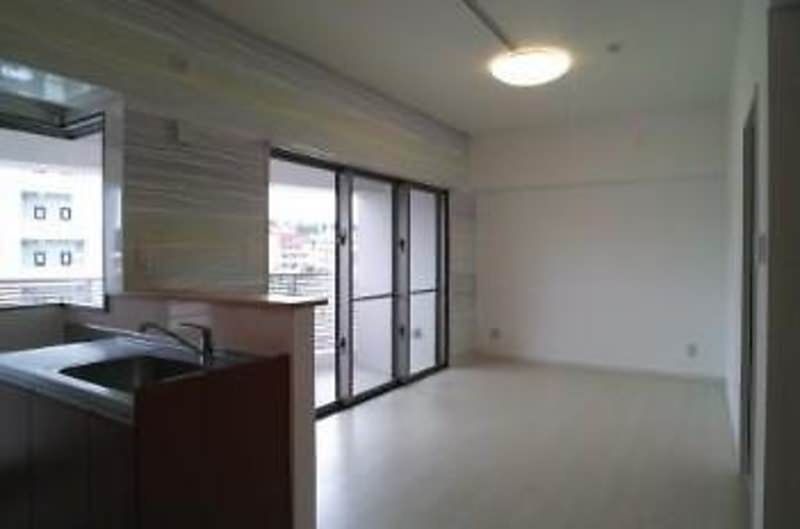 1LDK Apartment for Rent in Ginowan City, Okinawa - Thumbnail 4