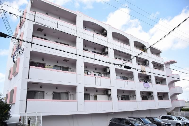 1LDK Apartment for Rent in Nishihara-cho, Okinawa - Thumbnail 2