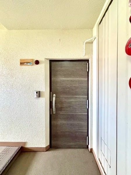 Cat-Friendly Renovated Apartment Near Shuri Castle, Naha - Thumbnail 4