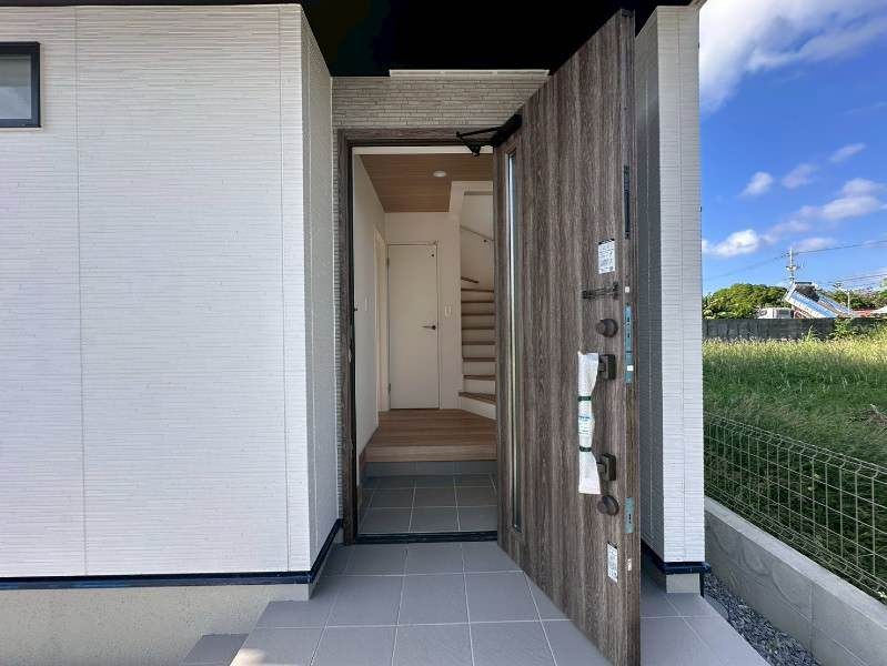 New 2025 House in Uruma with Garden & Sea Access | 3LDK - Thumbnail 2