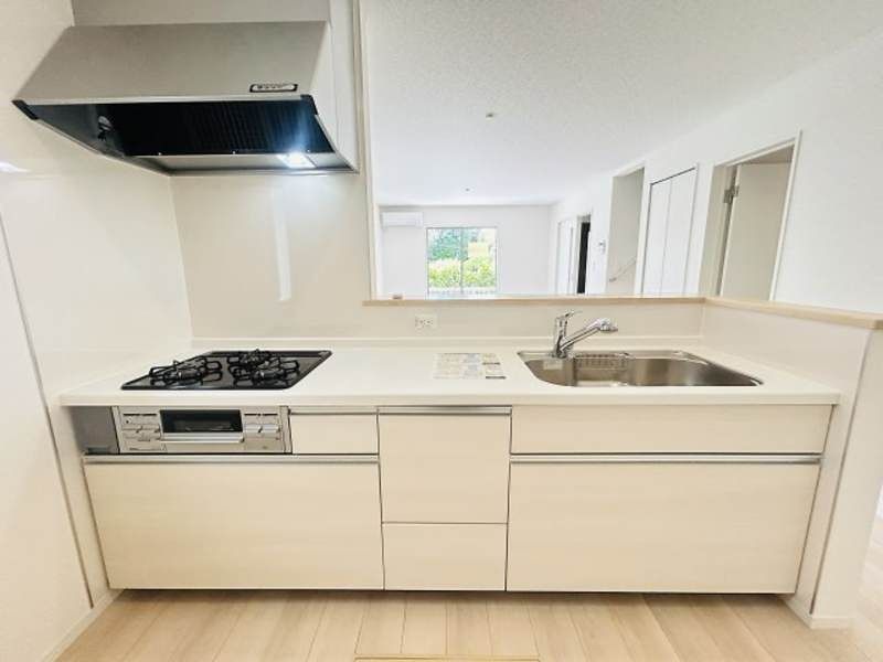 New 3LDK House in Naha Gushi | 2025 Build | 87.48m² - Thumbnail 2