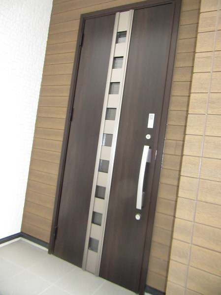 New 4LDK House for Rent in Uruma City, Okinawa - Thumbnail 4