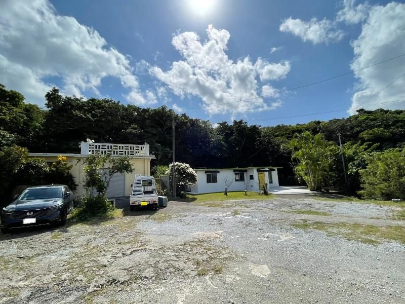 4LDK House with Sea View on 109 Tsubo Land in Ginowan, Okinawa - Thumbnail 3
