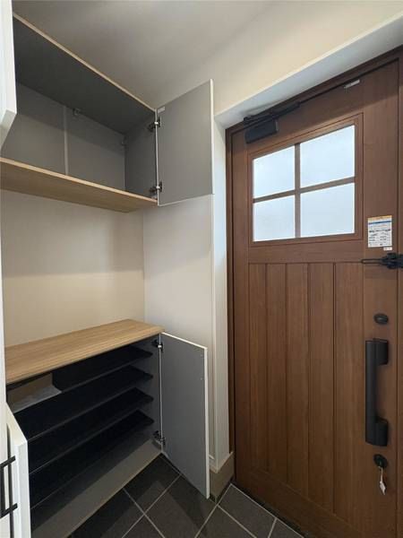 New 2LDK Apartment for Rent in Haebaru, Okinawa - Live-Work - Thumbnail 4