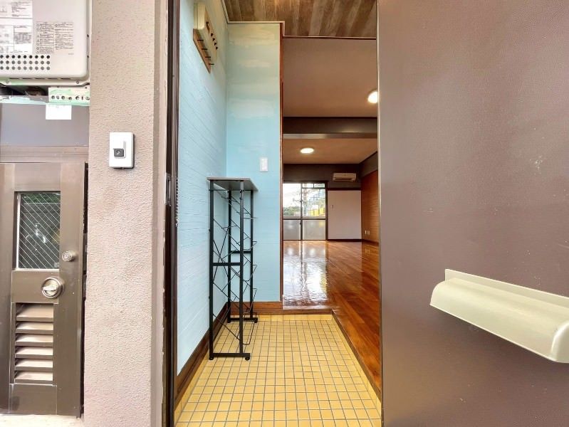 1R Apartment with Loft in Nishihara, Okinawa | ¥42,000 Rent - Thumbnail 4