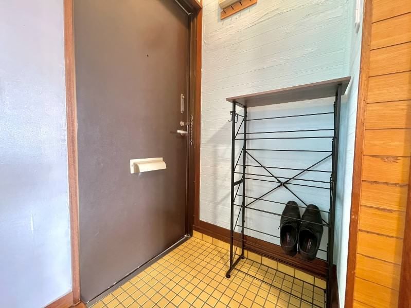 1R Apartment with Loft in Nishihara, Okinawa | ¥42,000 Rent - Thumbnail 3