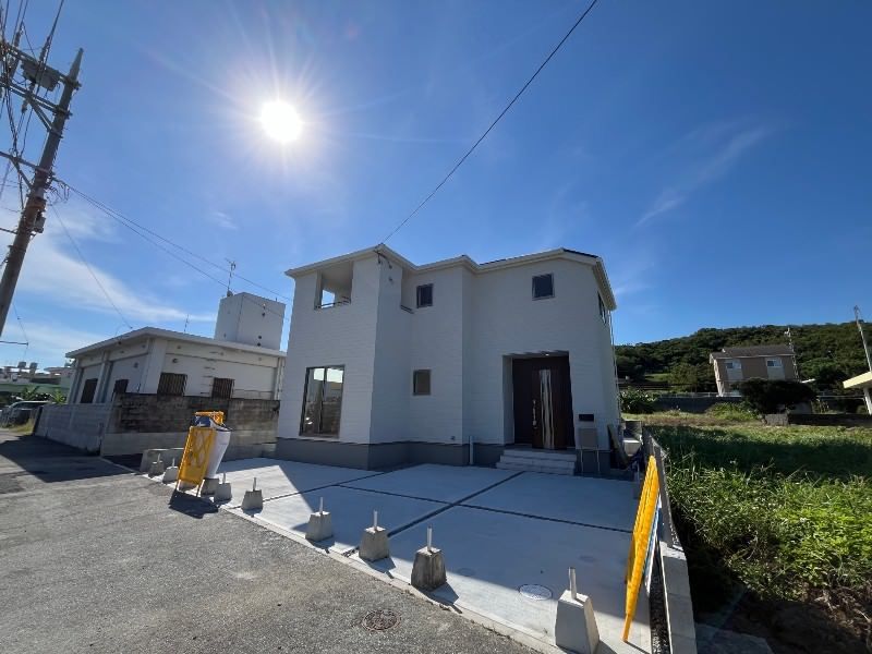 New 2025 3LDK House with Long-Term Excellent Housing Certification in Uruma - Thumbnail 4
