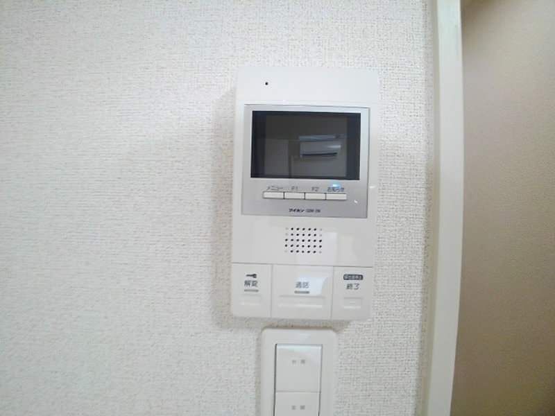 1DK Apartment for Rent in Shikina, Naha, Okinawa - Thumbnail 2