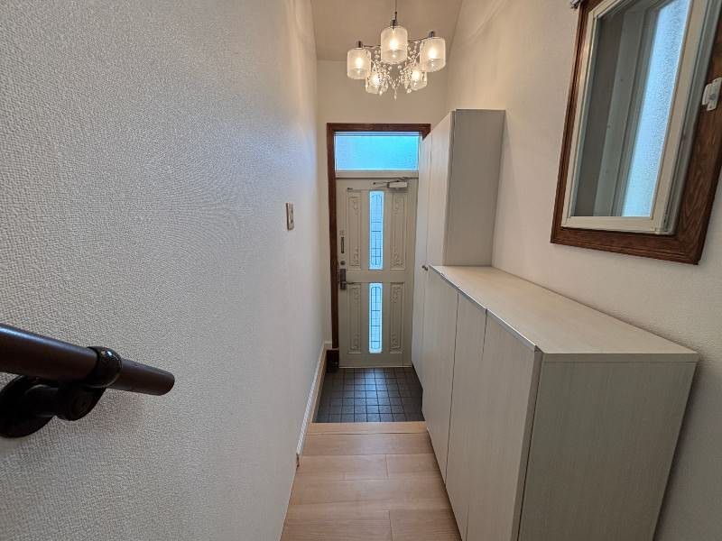 3LDK Residence with Shop for Sale near Araha Beach, Chatan - Thumbnail 2