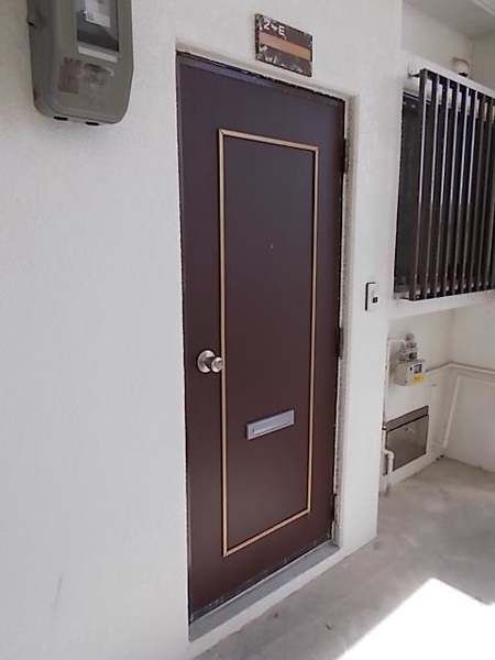 2DK Apartment for Rent in Ginowan City, Okinawa - Thumbnail 3