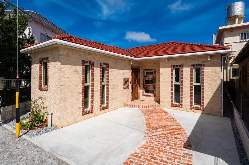 New Brick House in Ishigaki's Shiraho - 2018 Good Design Award - Thumbnail 3