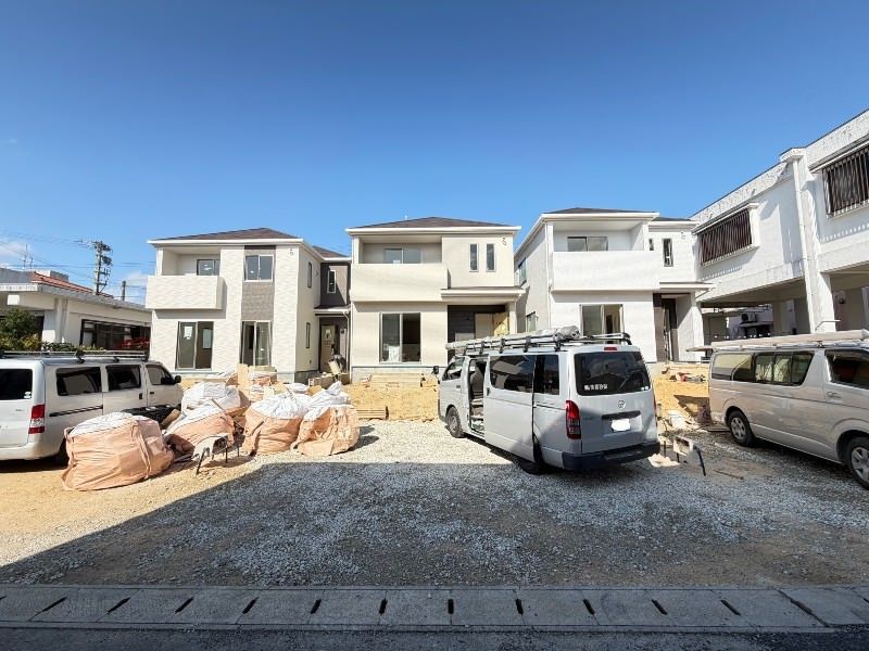 New 4LDK House in Yomitan, Okinawa - Completion 2026 - Thumbnail 2
