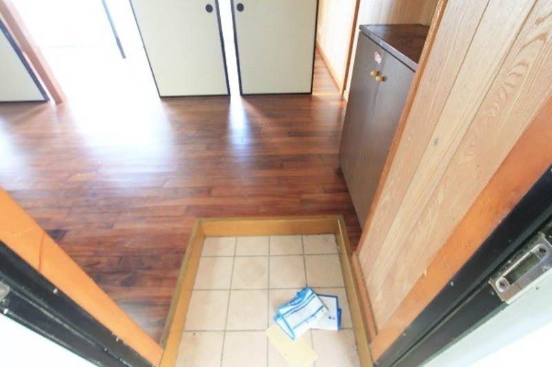 Ocean View 2DK Apartment for Rent in Yaese Town, Okinawa - Thumbnail 4