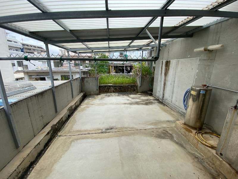 Unique RC Design 4LDK House for Rent in Naha, Okinawa - Thumbnail 4