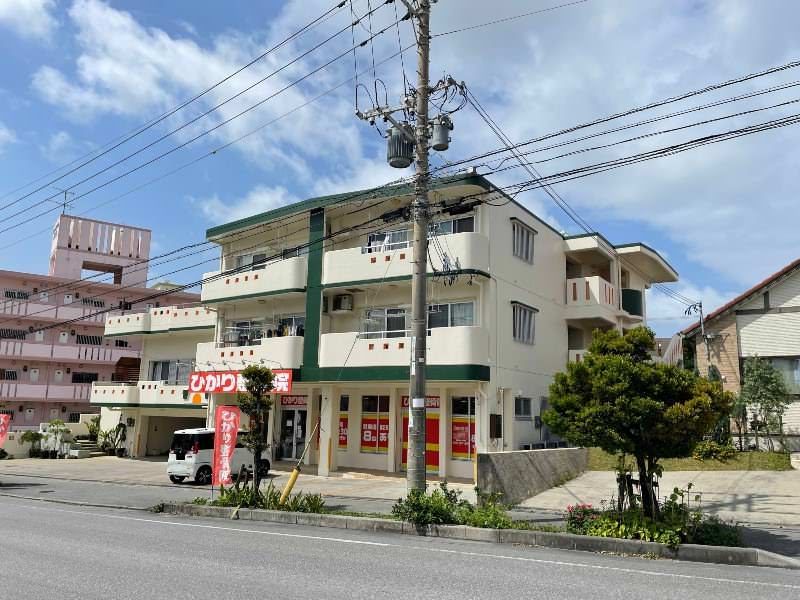 Himawari House 2DK Apartment for Rent in Tomigusuku, Okinawa - Thumbnail 3