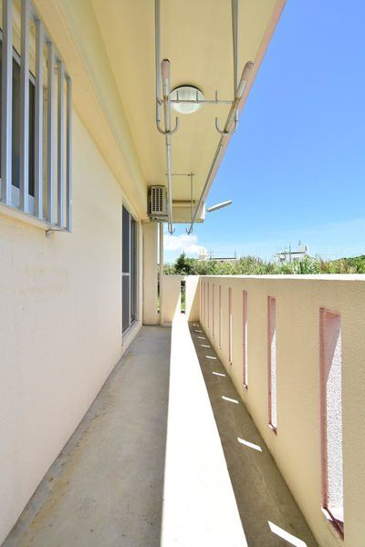 Doer K 2DK Apartment for Rent in Nakamine, Uruma City - Thumbnail 2