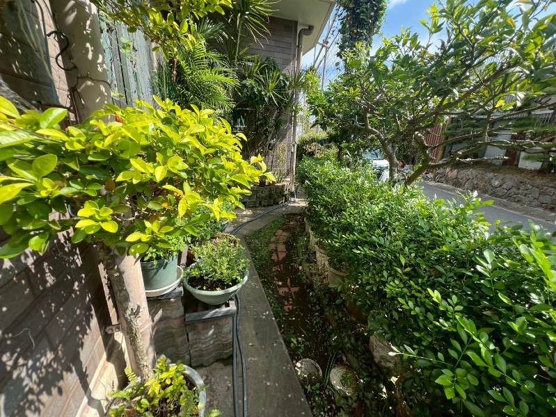 5LDK House with Office & 6 Car Parks in Okinawa City - Thumbnail 4