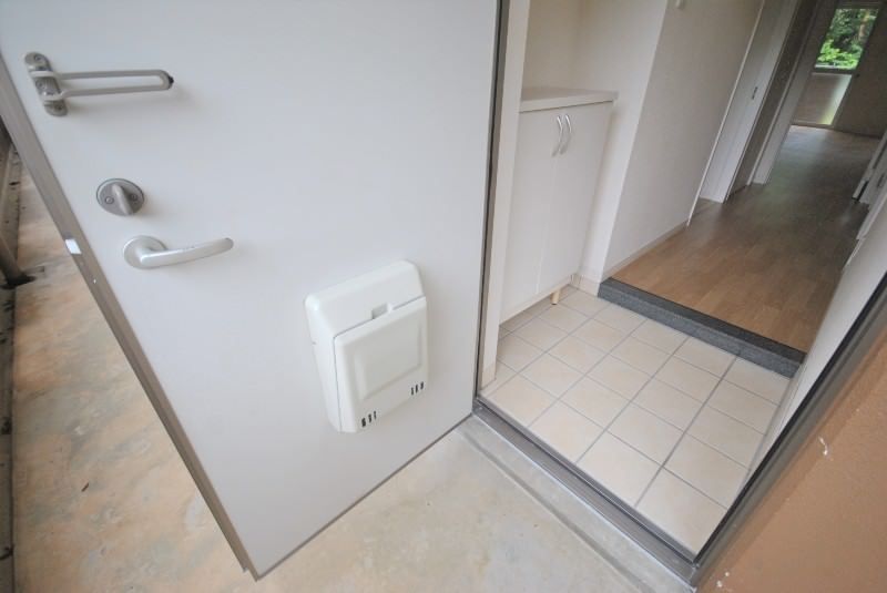 3LDK Apartment for Rent in Nago, Okinawa with Garden and Parking - Thumbnail 3