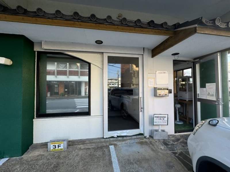 Jasper Urasoe Office for Rent in Makiminato, Okinawa - Thumbnail 3
