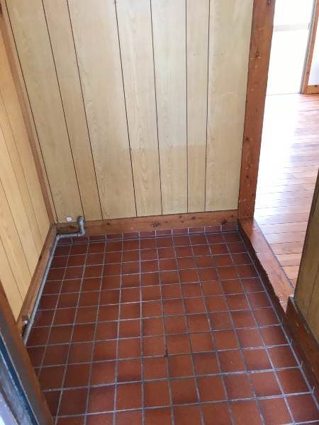 2LDK Apartment for Rent in Okinawa City, Ageta - Thumbnail 4