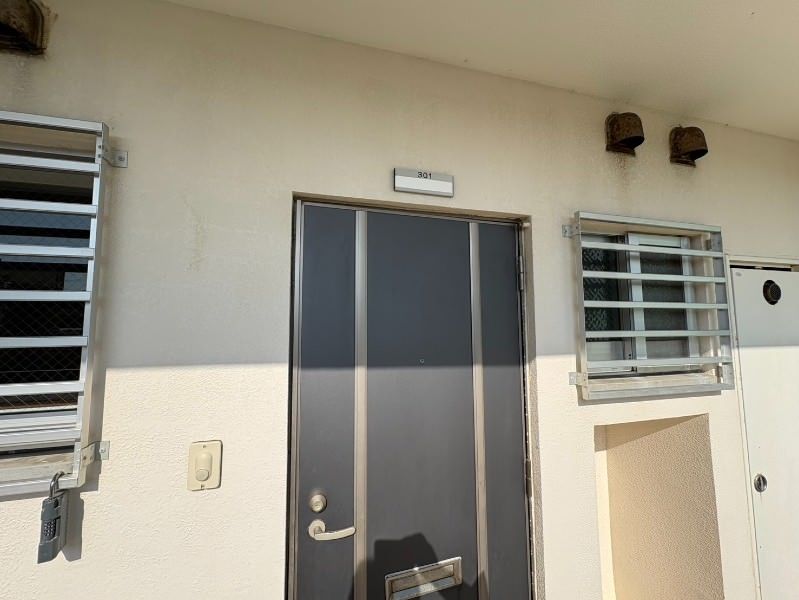 2DK Apartment for Rent in Urasoe, Okinawa - 57,000 Yen - Thumbnail 2