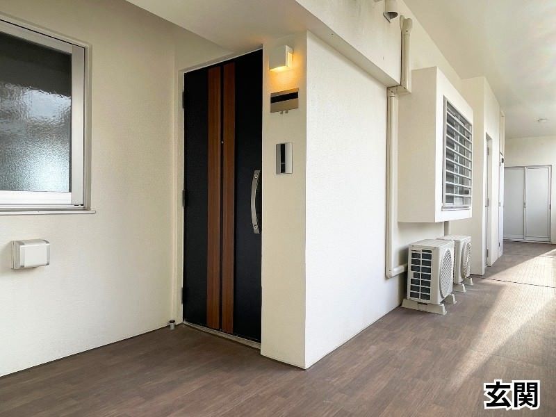 Ocean View 3LDK Condo for Sale in Okinawa City - 6.03% Yield - Thumbnail 2