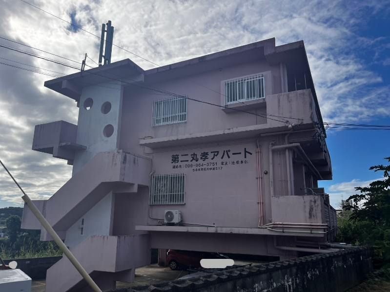 2K Apartment for Rent in Uruma City, Okinawa with 2 Parking - Thumbnail 2