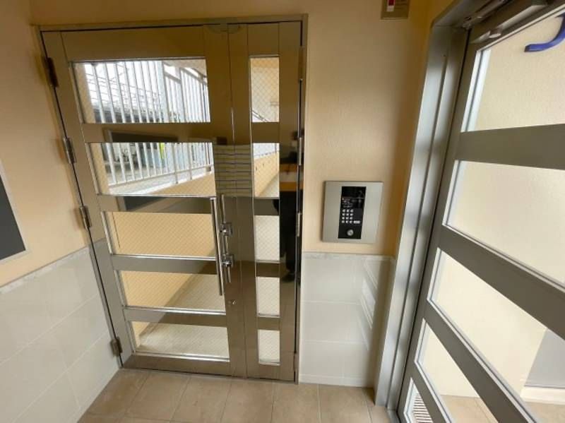 1LDK Apartment for Rent in Itoman, Okinawa – Near Bus Stop - Thumbnail 4
