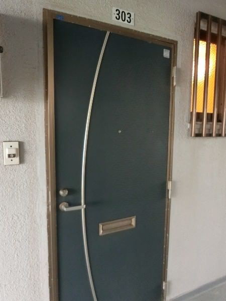 2DK Apartment for Rent in Urasoe, Okinawa - 54,000 Yen - Thumbnail 2