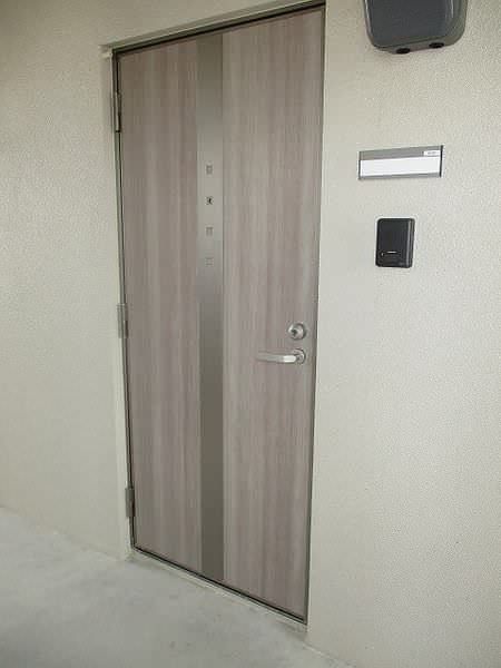 1K Apartment for Rent in Yonabaru, Okinawa - 25.5 sqm - Thumbnail 2