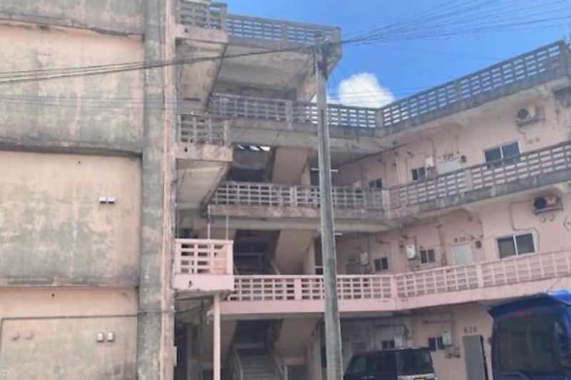 403.5 sqm Land for Sale in Mushikawa, Okinawa City - Demolition Possible - Thumbnail 3