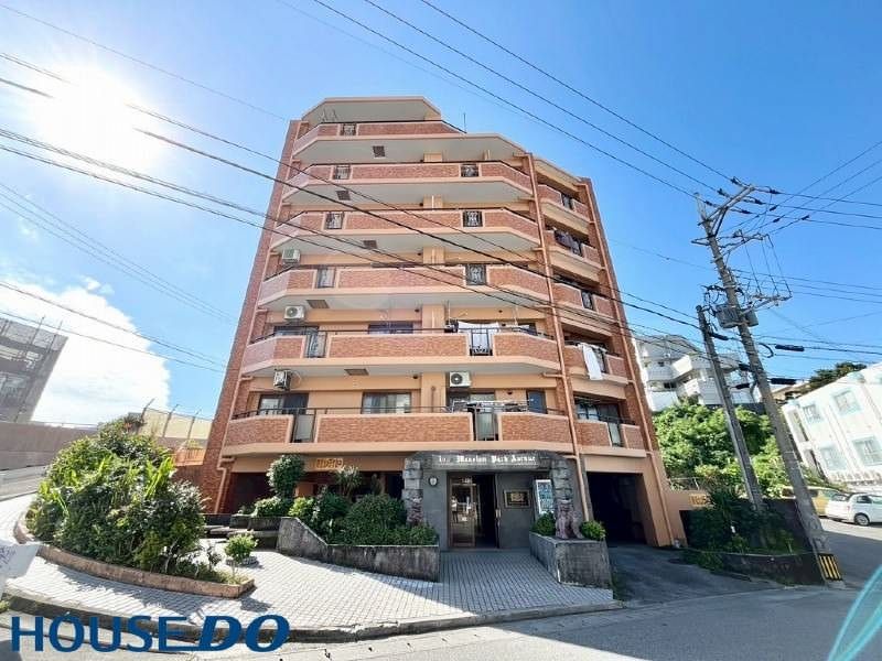 3LDK Apartment for Sale in Okinawa City's Sumiyoshi Area - Thumbnail 2