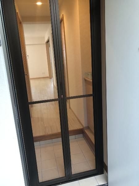 Ocean View 2LDK Apartment for Rent in Uruma City, Okinawa - Thumbnail 4