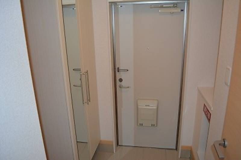 1LDK Apartment for Rent in Sashiki, Nanjo City, Okinawa - Thumbnail 2