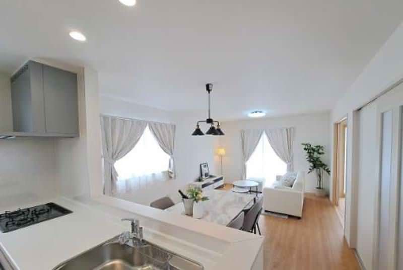 New 4LDK House for Sale in Uruma, Okinawa - Thumbnail 4