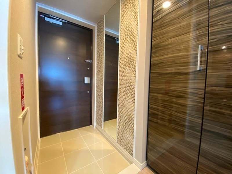 2019-Built 1LDK Apartment for Sale in Naha, Okinawa - Tenant in Place - Thumbnail 3