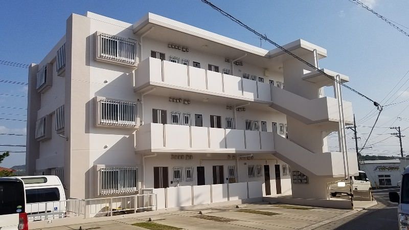 1LDK Apartment for Rent in Itoman, Okinawa with Free Internet - Thumbnail 3