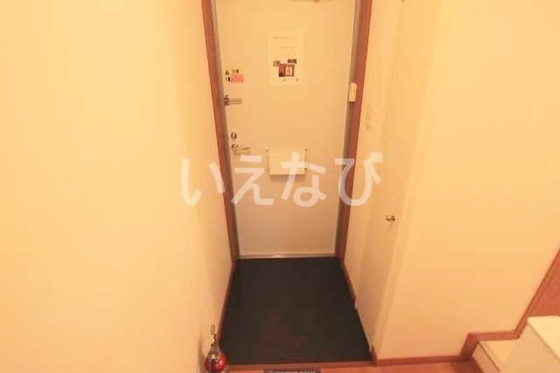 Leopalace Mekaru 1K Rental Apartment in Okinawa City - Thumbnail 2