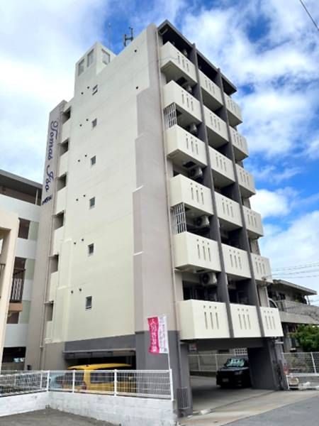 1K Apartment for Rent in Urasoe City, Okinawa - 21.56 sqm - Thumbnail 2