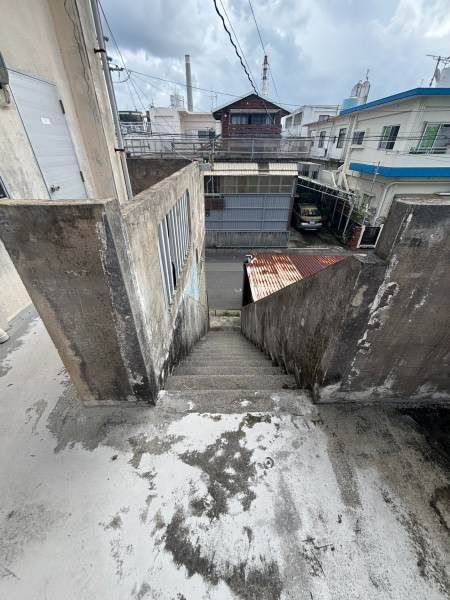 5LDK Corner Lot House for Sale in Uruma, Okinawa - Thumbnail 4