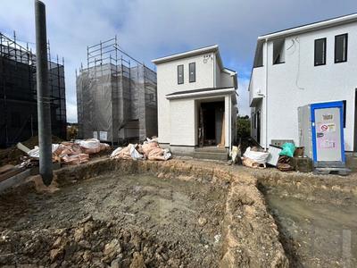New 4LDK House in Yaese Town - Modern Family Home with Double Parking — Image 2, Yaese, Okinawa