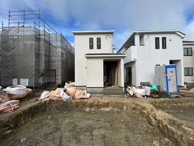 New 4LDK House in Yaese Town - Modern Family Home with Double Parking — Image 1, Yaese, Okinawa