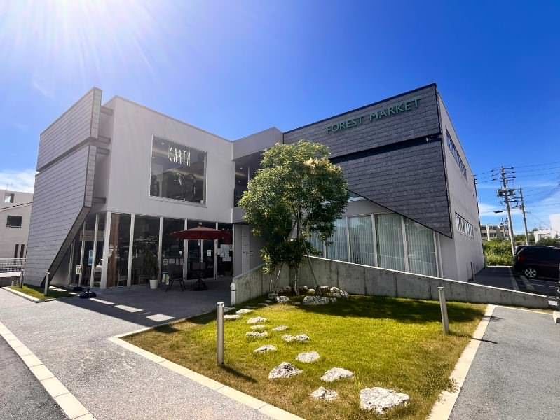 New 2026 Pet-Friendly 3LDK Terrace House for Rent in Yomitan - Thumbnail 3
