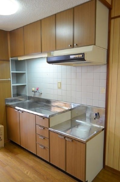 Women-Only 1R Apartment for Rent in Urasoe Miyagi, Okinawa - Thumbnail 2