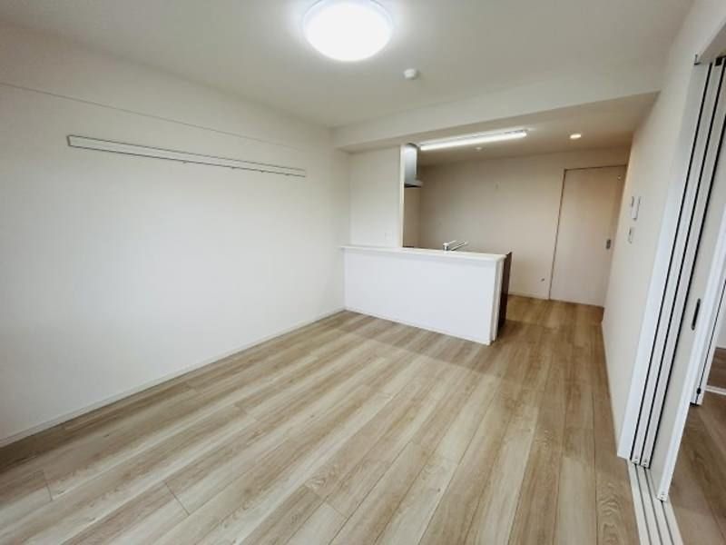 1LDK Apartment for Rent in Naha City, Okinawa - 44.8 sqm - Thumbnail 4