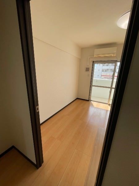 1K Apartment for Rent in Naha Makabi, Okinawa - Park Hills Midorihara - Thumbnail 3