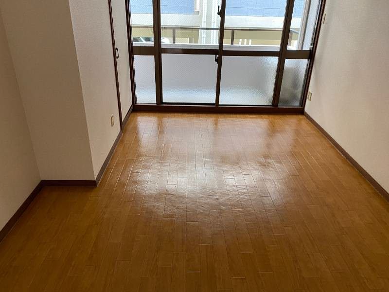 Renovated 1R Apartment for Rent in Tomigusuku, Okinawa - Thumbnail 3